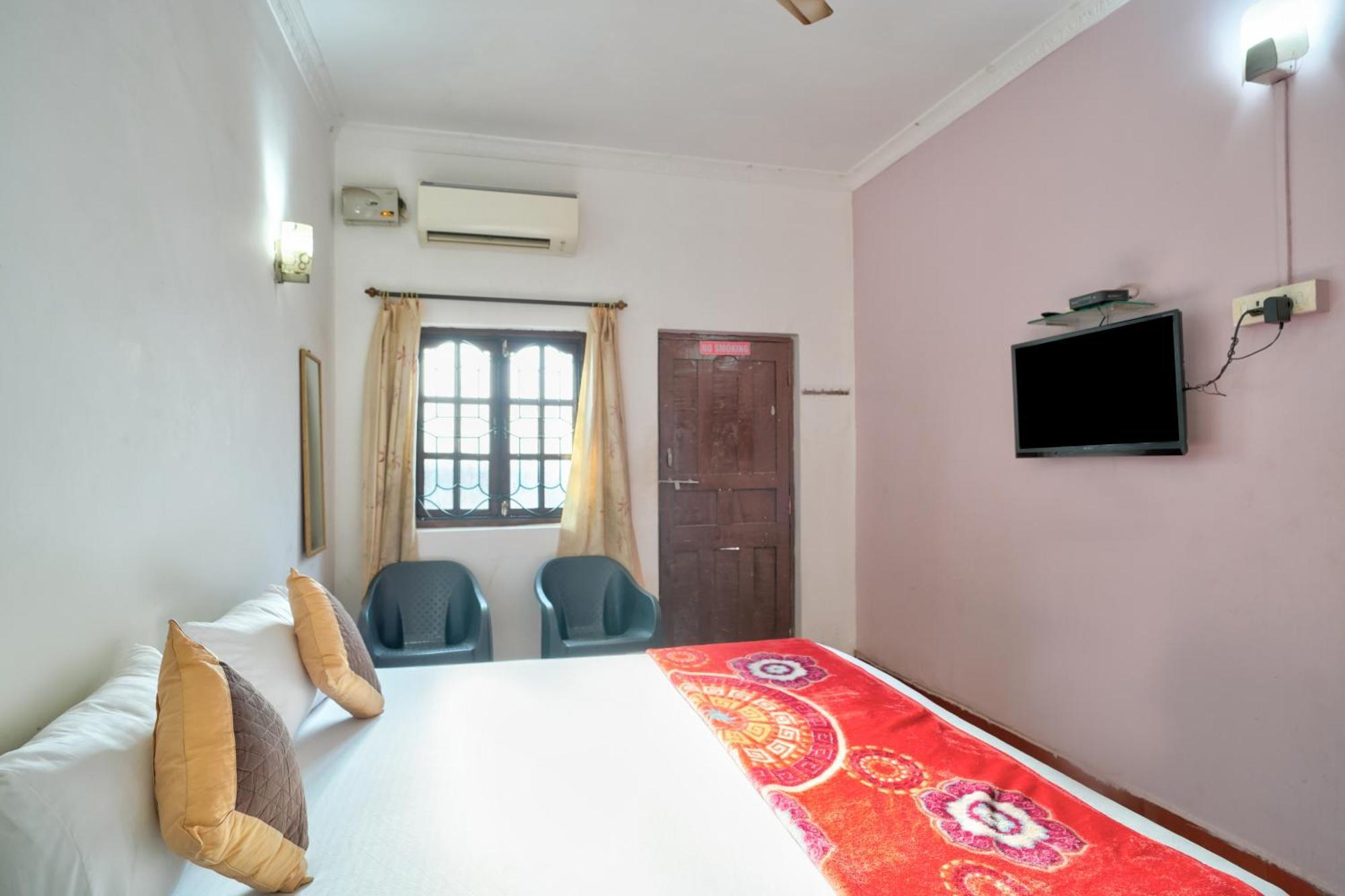 Om Sai Guest House Calangute Exterior photo